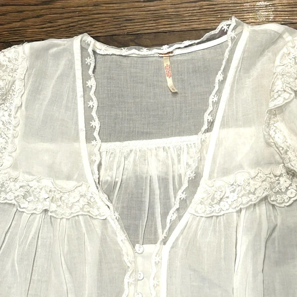 Free People Luna White Lace Sheer Blouse - Picture 4 of 12